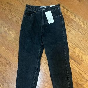 Zara Mom Fit Jeans